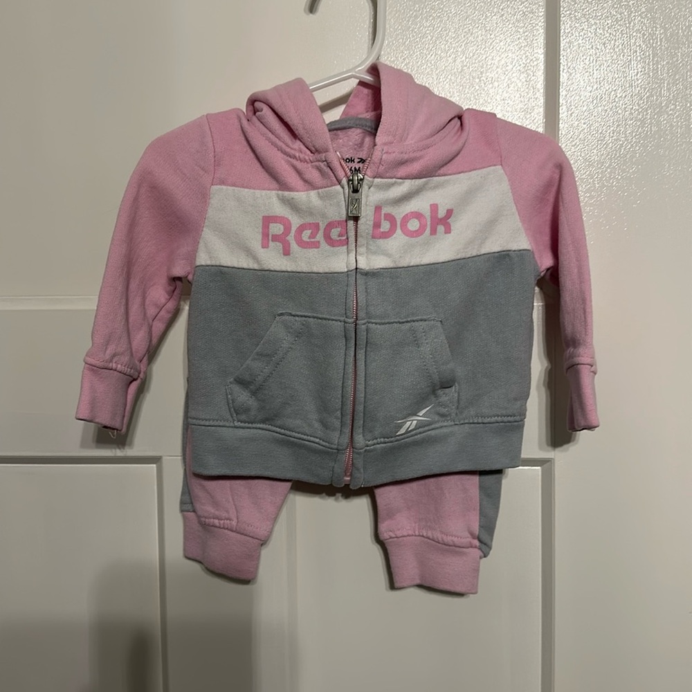2 PIECE JOGGERS SET HOODIE REEBOK